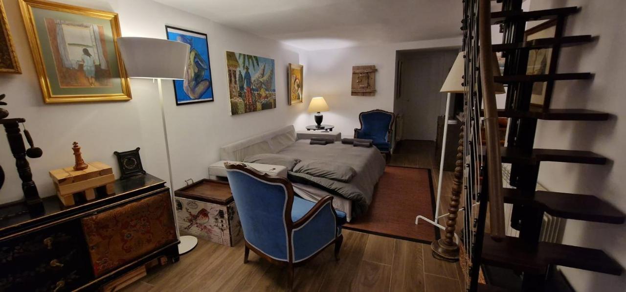 Remanso De Luz Y Silencio En La Puerta Del Sol Apartment Madrid Exterior photo